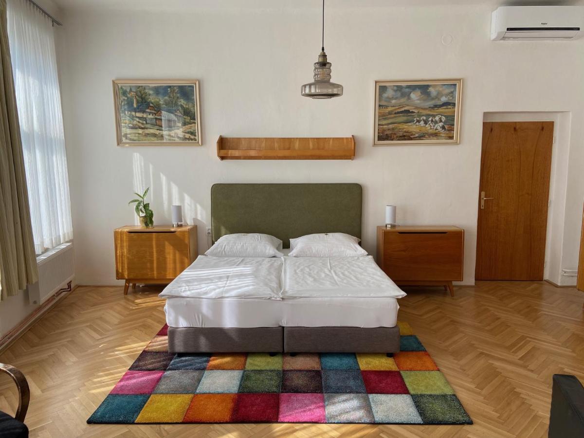 ליטומיסי Vintage Apartman V Centru מראה חיצוני תמונה